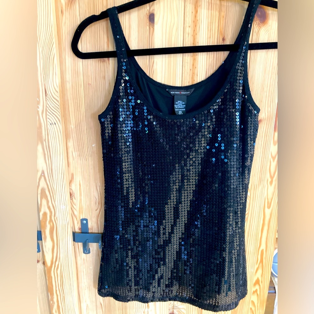 Black sequin tank top x sm